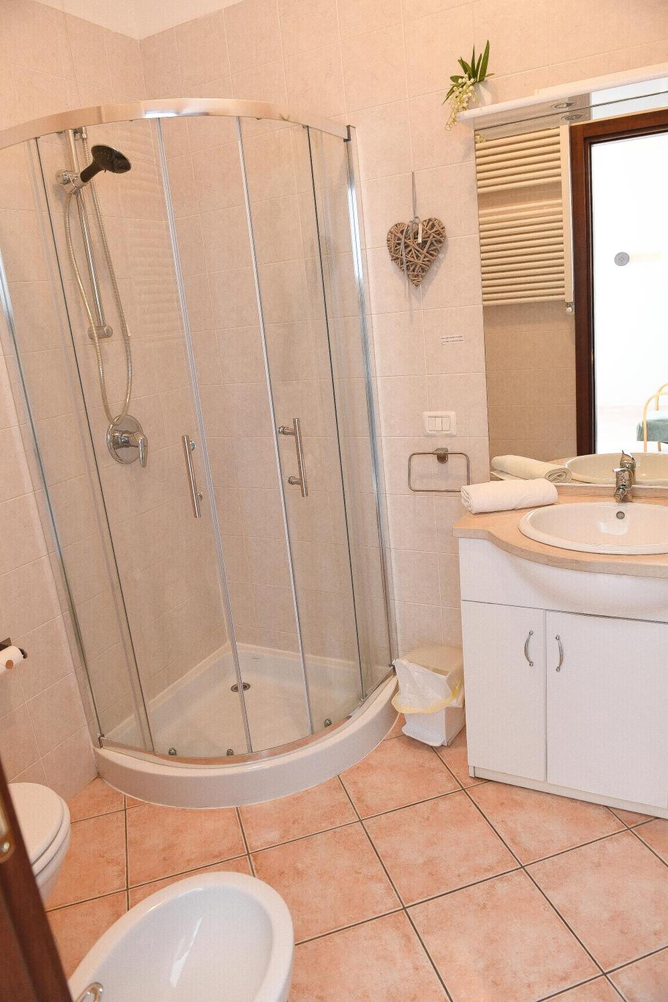Home Suite Home Cavaion Veronese Exterior foto